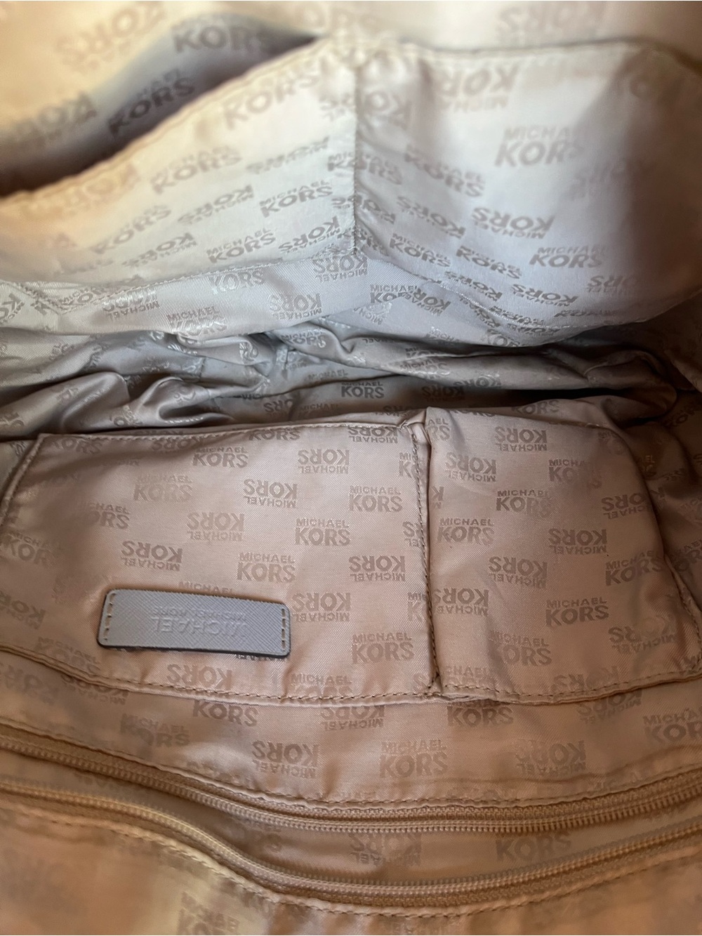 Michael Kors MK Chain-Handle Tote Bag - Gray Pebbled Leather - Picture 7 of 16